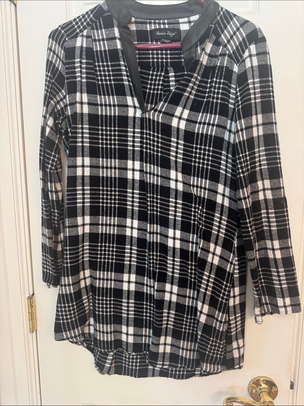Charlie Paige Black & White Plaid V-Neck Tunic with Faux-Leather Trim